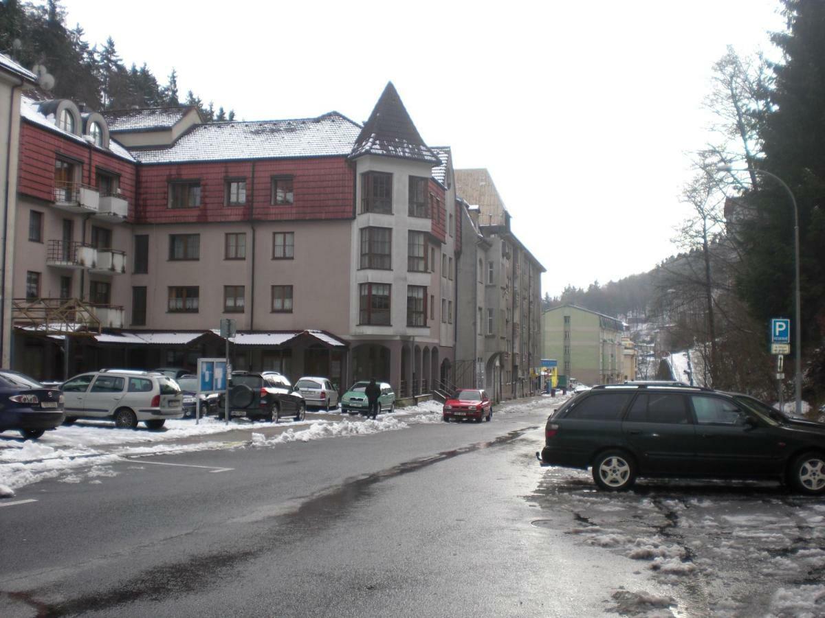 Apartman Pod Klinovcem Jáchymov Zewnętrze zdjęcie
